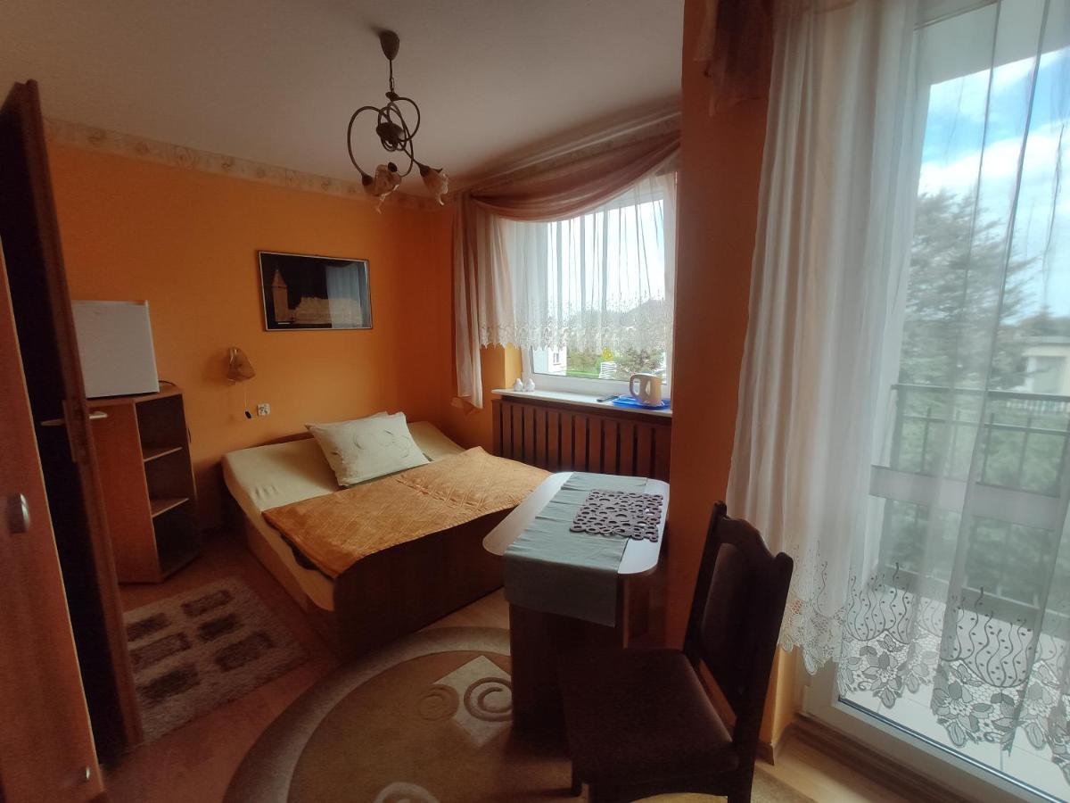 Na Cetku Pokoje Goscinne Wladyslawowo Exterior photo